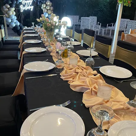 Aroma Hotel Permet