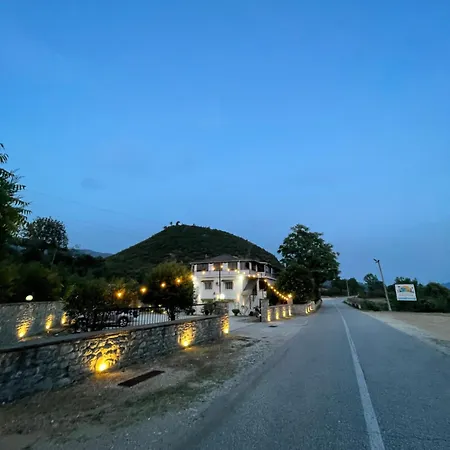 Aroma Hotel Permet