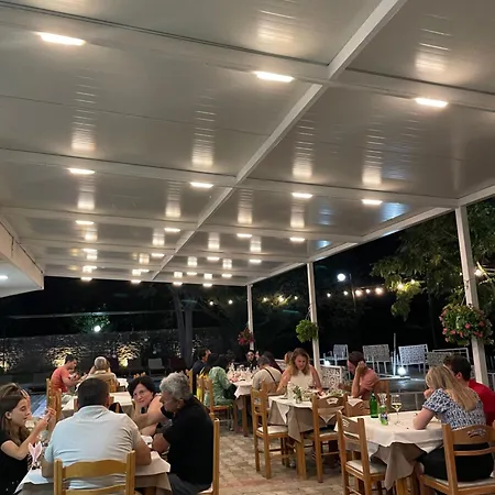 Hotel Aroma Permet